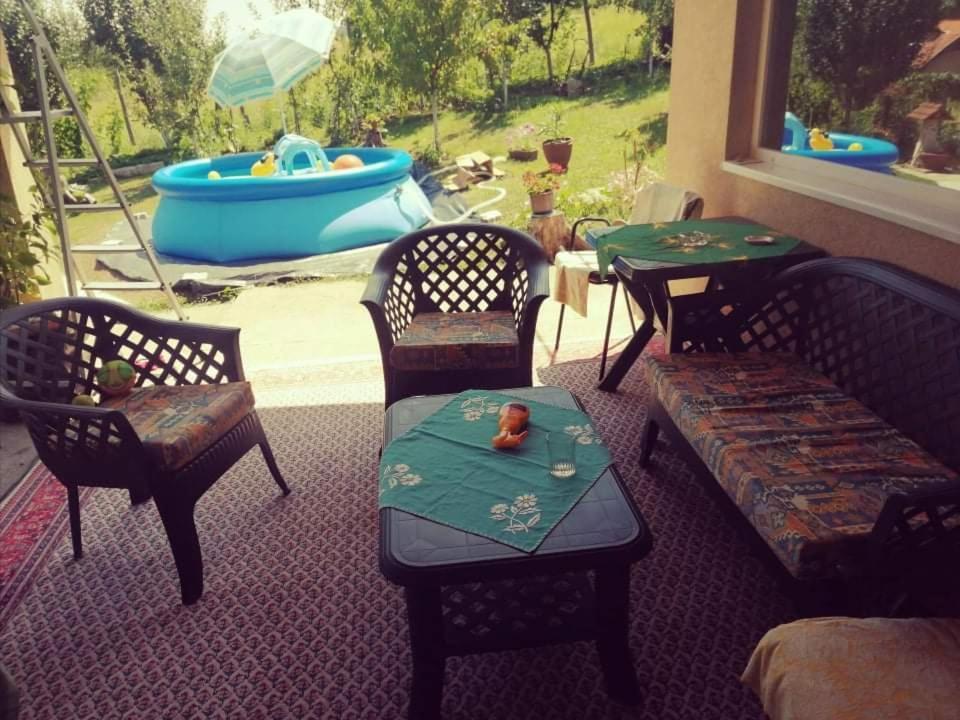 "Porodica Markovic" Borsko Jezero Beljevina Exteriör bild